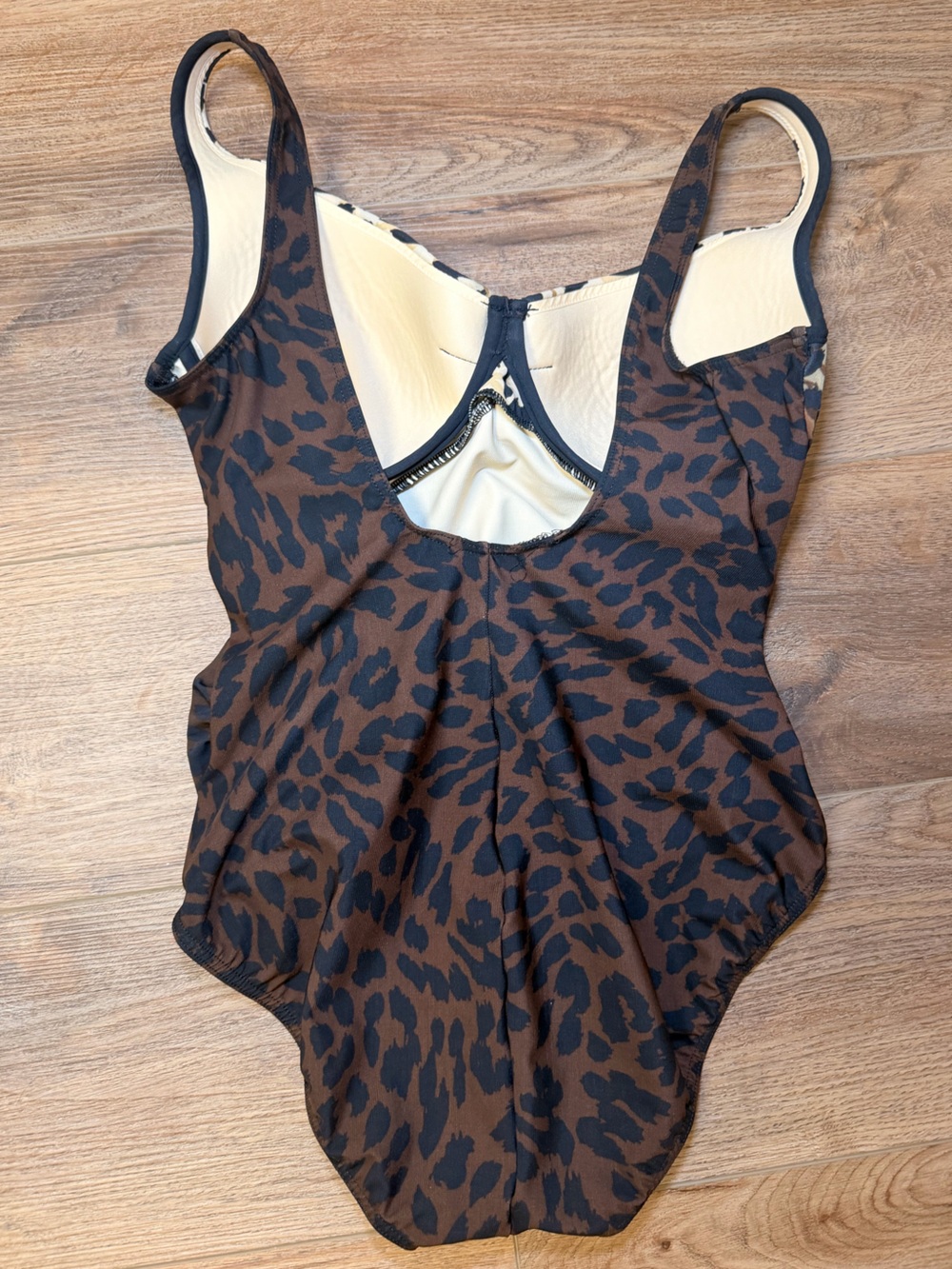 Miraclesuit Animal Print One Piece Swimsuit Medium 8 10 Underwire Tummy Control - Picture 3 of 16